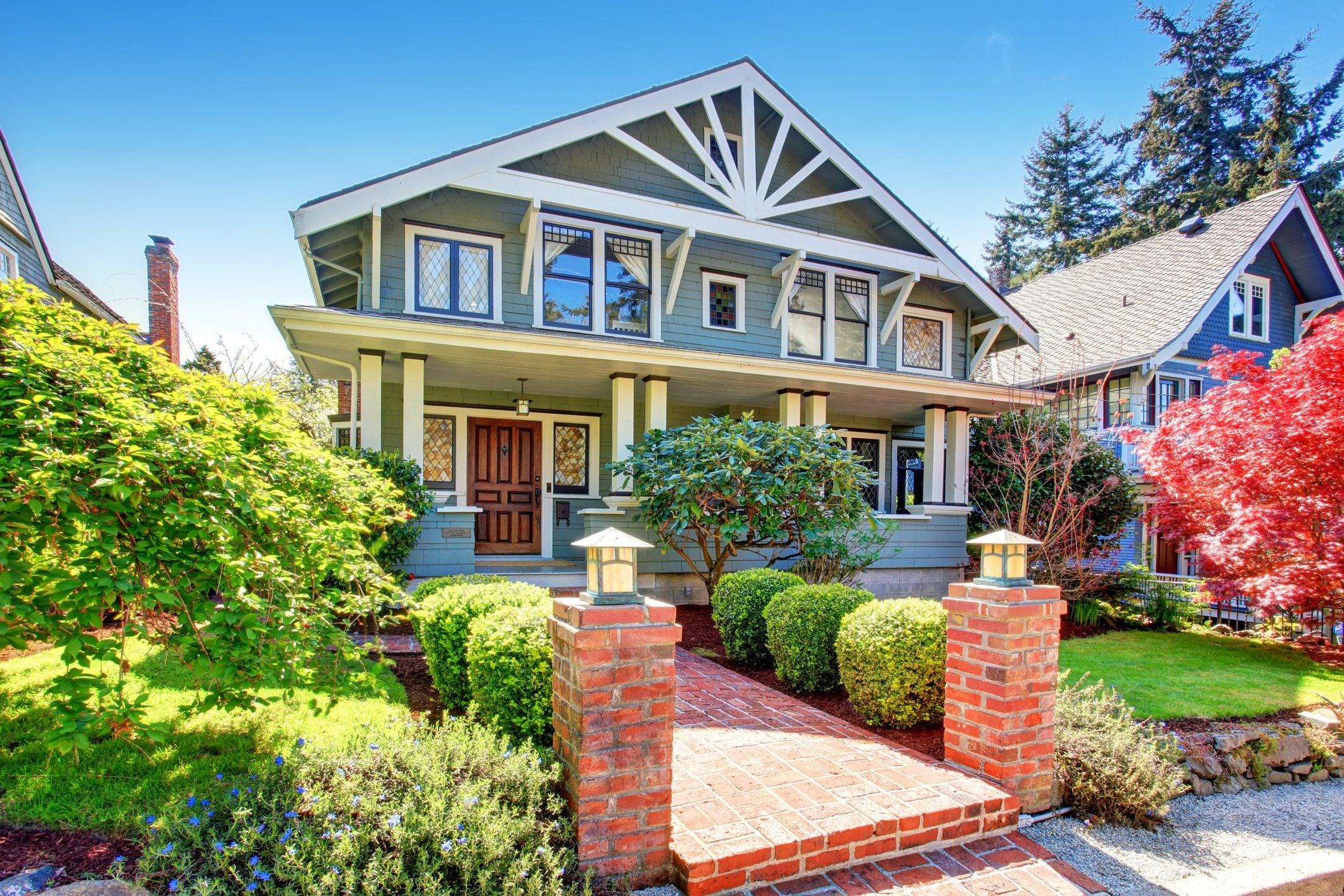 What Makes a Bungalow?