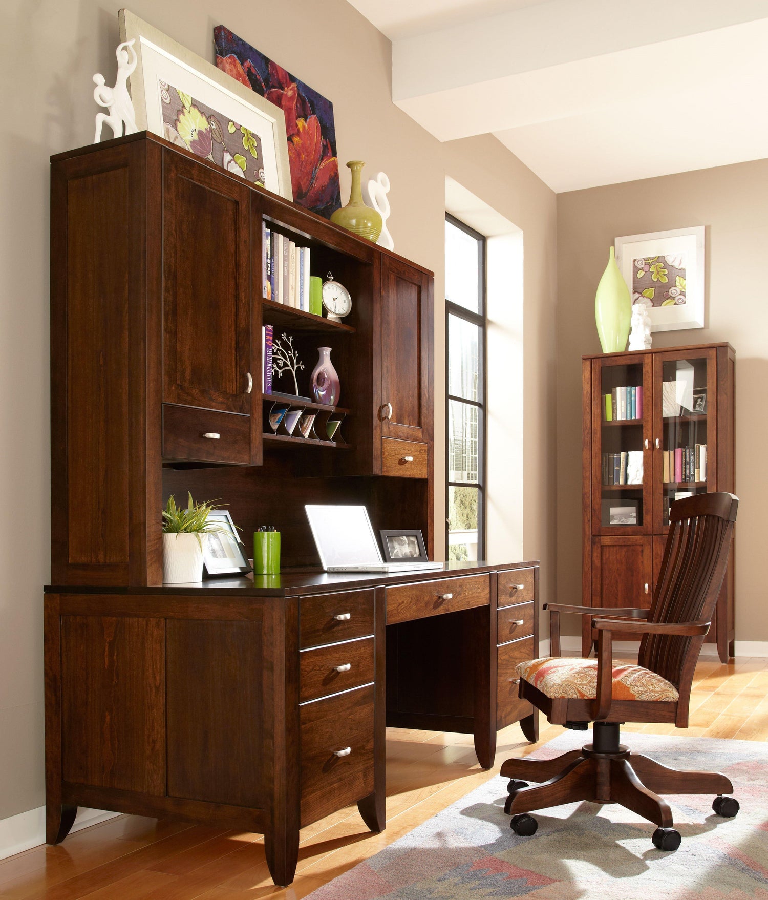 Shaker Style Office Furniture