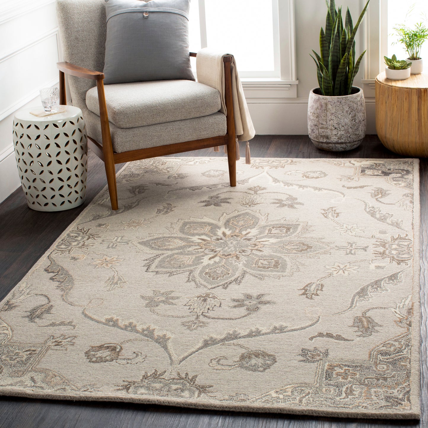 Fiore Graphite Hand-Tufted Rug