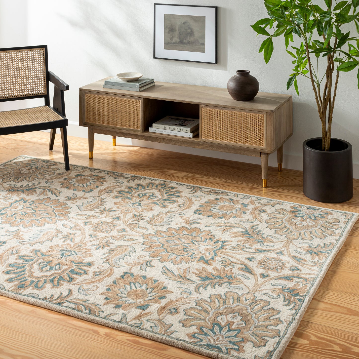 Mediterranean Mica Hand-Tufted Rug