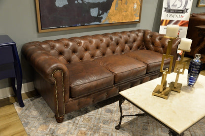 Remington Leather Chesterfield sofa group