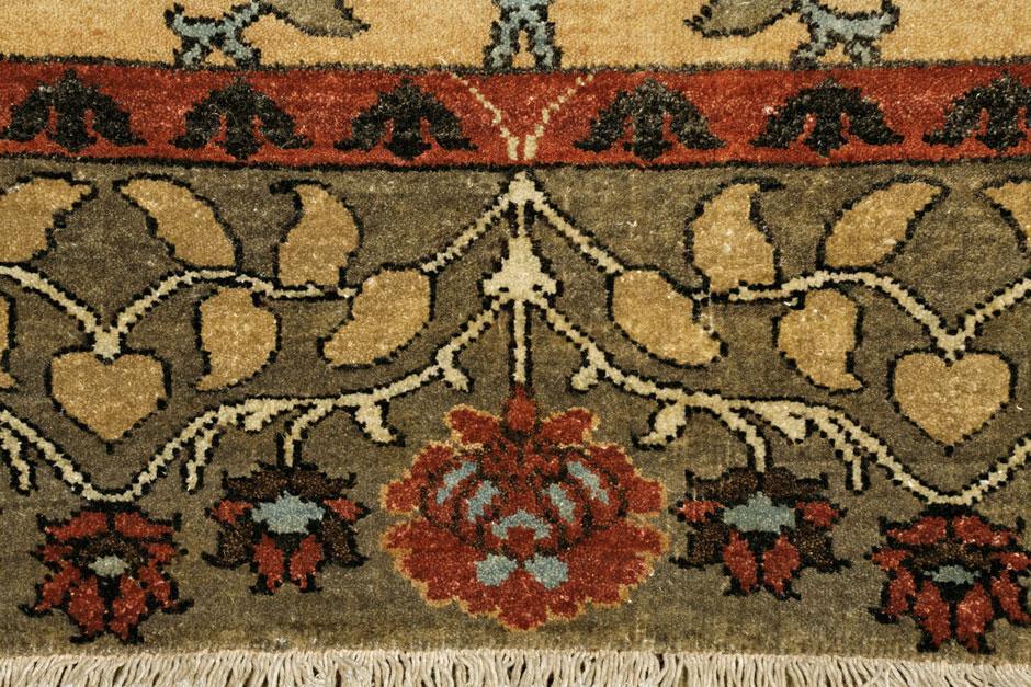 Essex Rug Persian Carpet 