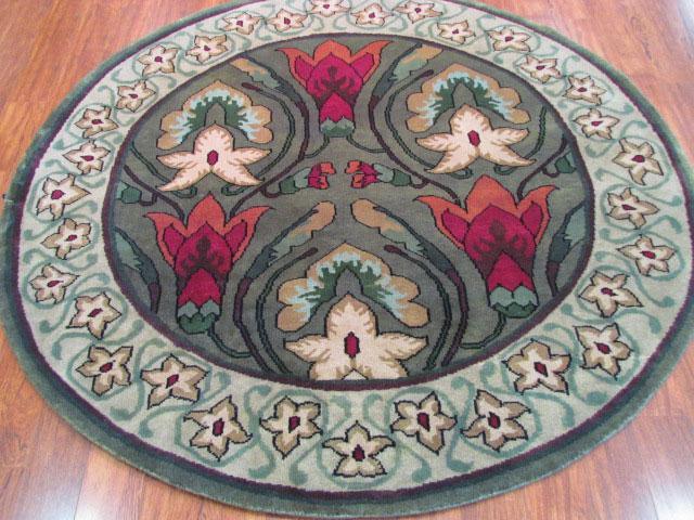 Stephanotis Wool Rug  Craftsman Style Wool Area Rug – Modern Bungalow