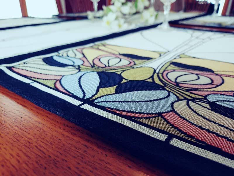 Art Nouveau Placemat- Green Accent Placemats Rennie and Rose 