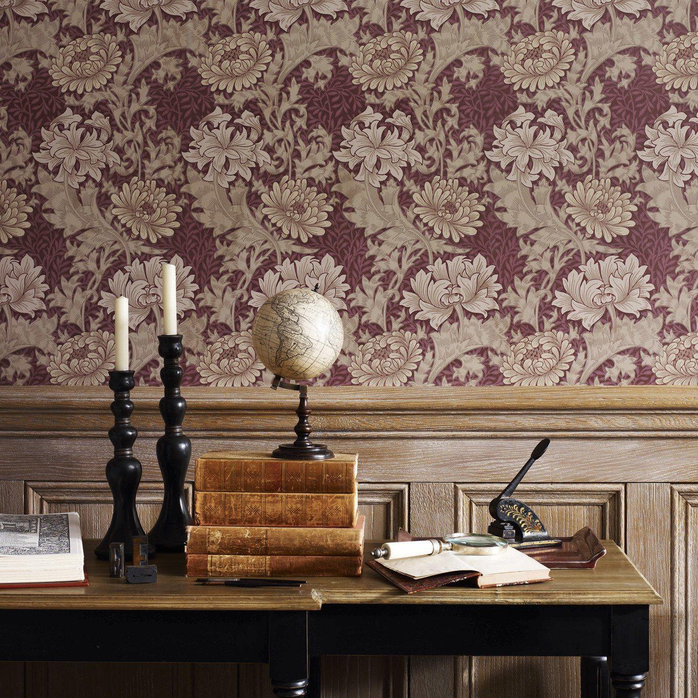 Huia & Chrysanthemum Wallpaper • Paisley Design • Milton & King